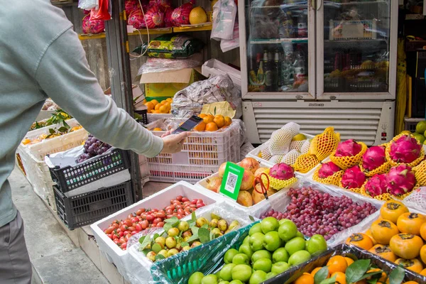 Shenzhen Çin Kasım 2018 Bir Müşteri Onun Satın Alma Bir — Stok fotoğraf