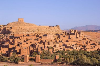 Terk edilmiş fort Kasbah AIT Ben Haddou Fas çölünde