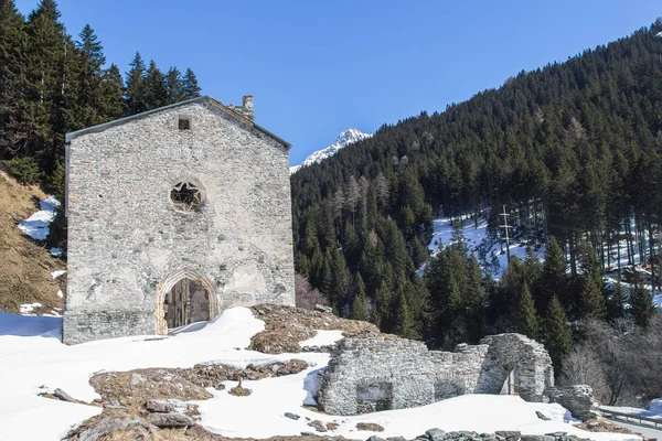 Ruinas San Gaudenzio Valle Bregaglia Casaccia Paso Maloja Suiza — Foto de Stock