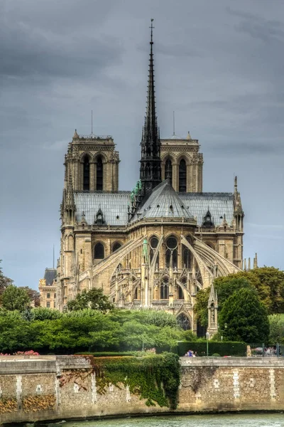 Notre Dame Katedrali Üzerindeki Kara Bulutlar Paris Fransa Hdr Versiyonu — Stok fotoğraf
