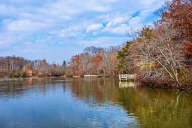 Doğal Smithville Lake geç bir sonbahar günü Burlington County.