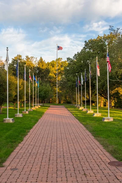 Flags Waving Early Morning Washington Crossing Park Bucks Countu Pennsylvania — Stock Photo, Image