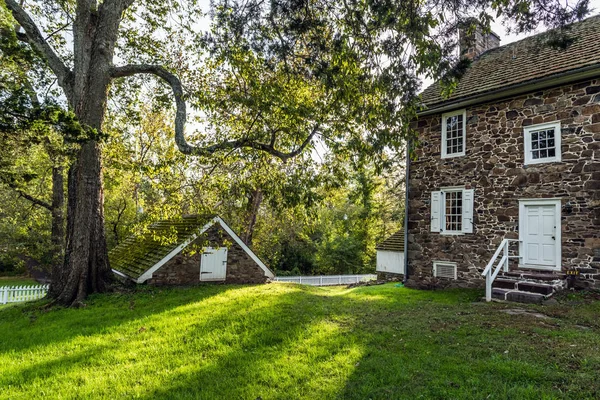 在华盛顿跨公园的历史汤普森尼利的后院在雄鹿郡宾夕法尼亚州 — 图库照片