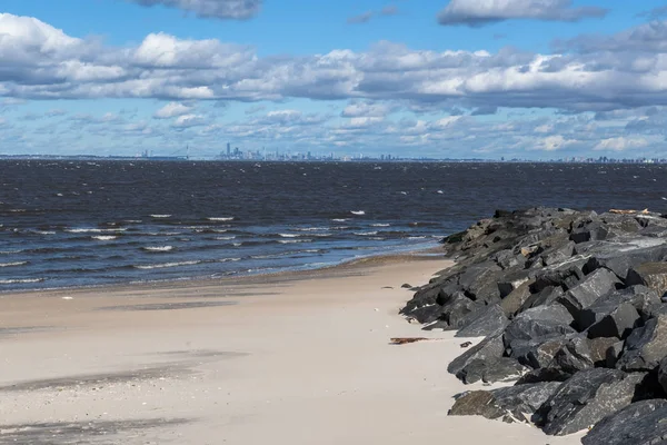 New York City Distansera Från Bayshore Waterfront Park Monmouth County — Stockfoto