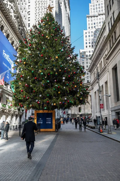 New York Aralık Noel Ağacı Üzerinde Wall Öğle Tatilinde Aralık — Stok fotoğraf