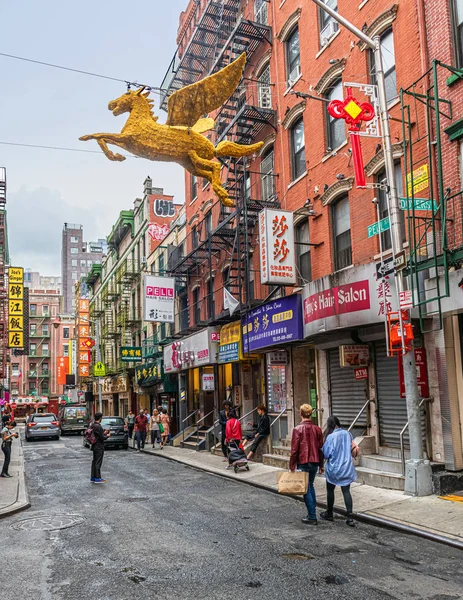 Paseo por Chinatown —  Fotos de Stock