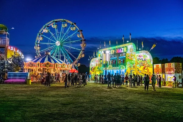 Nacht auf der Messe — Stockfoto