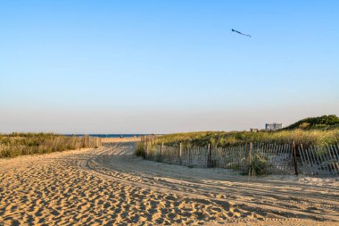 Jersey sahili boyunca Long Branch 'ın sahil girişinin manzarası.!
