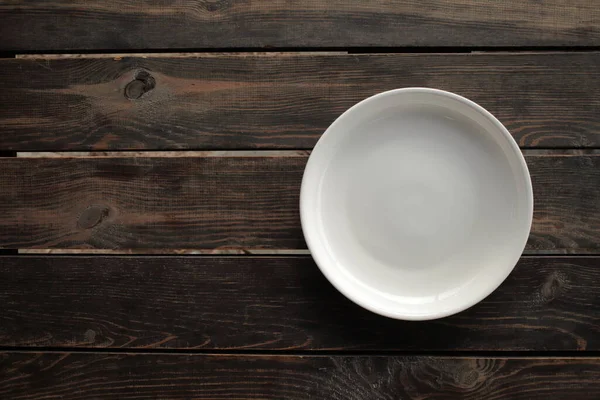 Empty White Plate Wooden Loft Table High Quality Photo — Stock Photo, Image