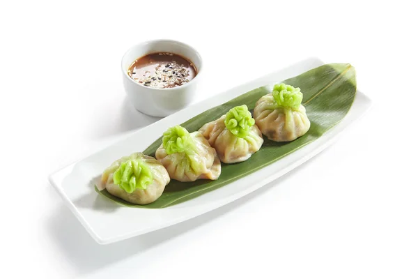 Luxury Serving Vegetarian Dim Sum Dimsum Momos Una Foglia Banana — Foto Stock