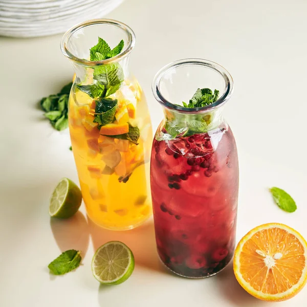 Fresh Homemade Berry and Fruit Citrus Sangria — Stock Photo, Image