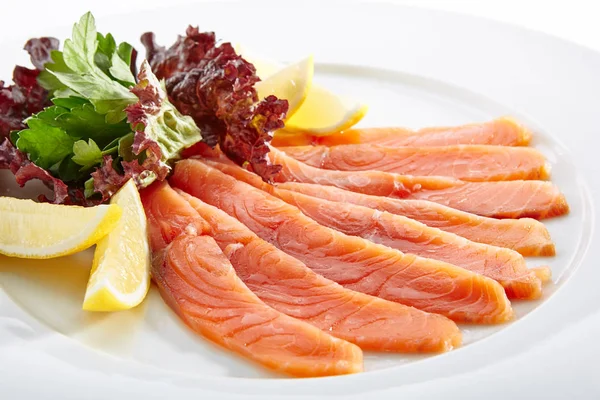 Slightly Salted Salmon Fillet with Lemon and Greens — Stock Photo, Image