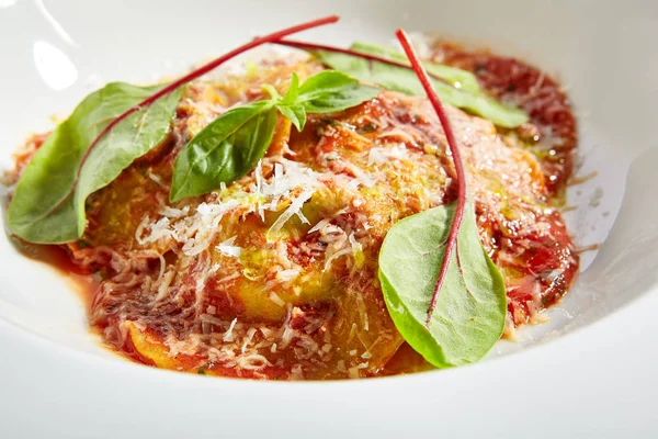 Ricotta Close Up ile Mantılı Mantı Makarna