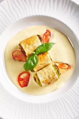 Fırında Mini Lahana Sarması