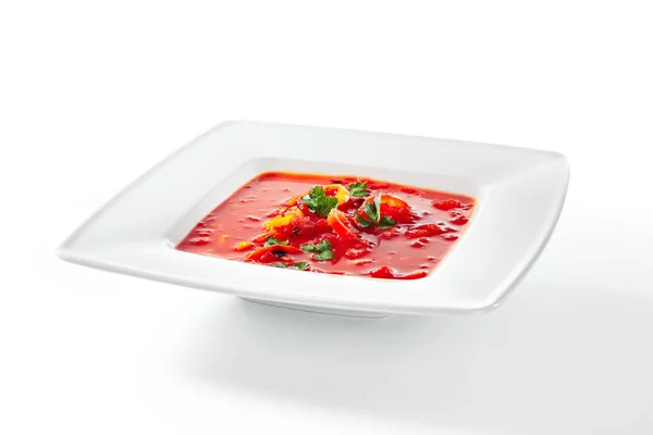 Tradycyjny borscht lub Borsch izolowane na białym tle — Zdjęcie stockowe