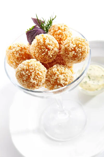 Breaded Cheese Balls with Mozzarella, Cottage Cheese and Tartar — Stock Photo, Image