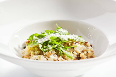 Boletus orman mantarile Risotto