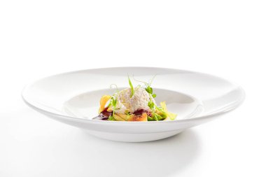 Trüf ve yengeç ile avokado salatası