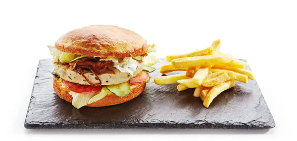 Fresh Chicken Burger Onions Tomato Sauce Pickled Cucumbers Green Lettuce — Stock Photo, Image