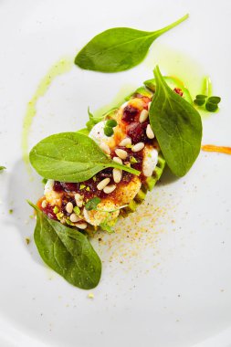 Mozzarella Kremalı Avokado ve Kurutulmuş Domates Reçeli