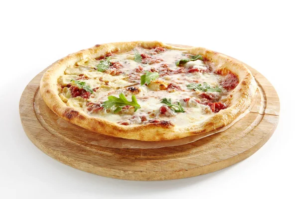 Pizza cuatro quesos — Foto de Stock