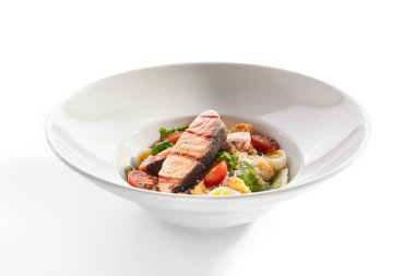 Somon ile lezzetli sezar