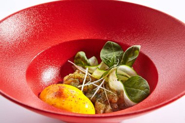 Eel Tartar sos ve tutku meyve mus closeup