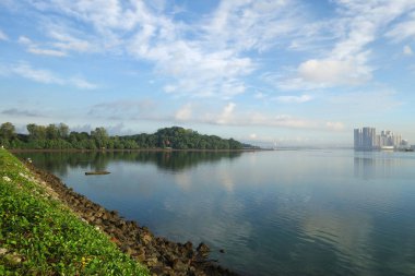 Kranji sahil Singapur'dan. Johor Bahru içinde belgili tanımlık geçmiş ile