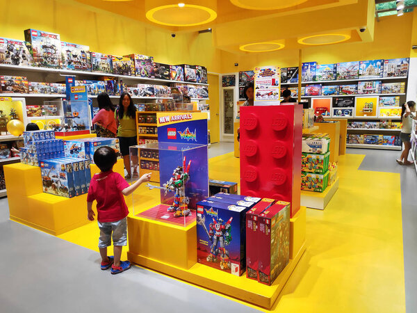 SINGAPORE - 09 SEP 2018: People shop at Lego Store on Festive Hotel in Sentosa Singapore