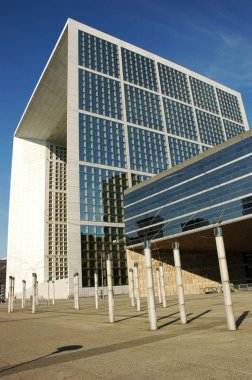Paris, Fransa-23 Temmuz, 2018: Görünümü Grand kemer kemer oluşturmak için La Defense.Project Orta Fransa Cumhurbaşkanı Mitterrand tarafından desteklenmiştir.