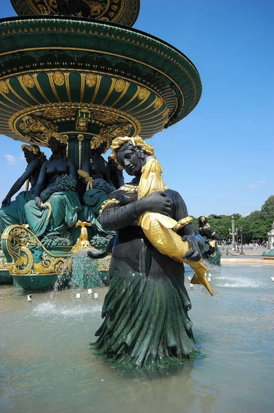 Paris France Jul 2018 Détails Fontaine Commerce Navigation Sur Place — Photo