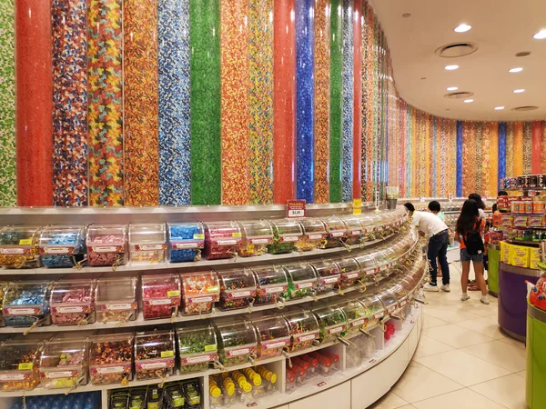 Singapore Sep 2018 Thousands Different Types Colorful Candy Stored Gigantic — Stock Photo, Image