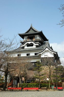 Inuyama, Japonya-23 Nisan, 2018: Inuyama kalesidir şehir, Inuyama, Aichi Prefecture, Japonya Japon bir kalede.