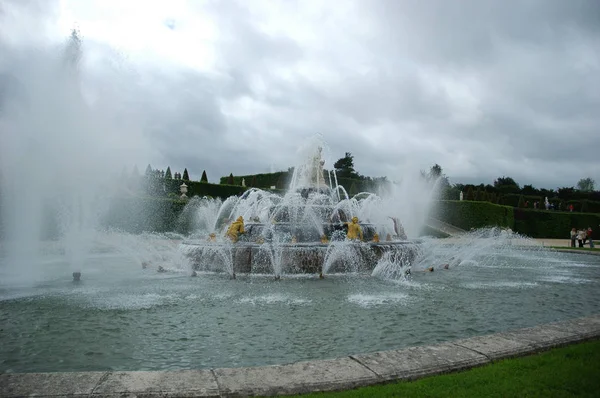 Paris France Jul 2018 Latona Fountain Pool Main Building Palace Stock Photo