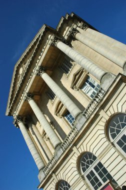 Paris, Fransa-23 Temmuz, 2018: bina Palace Versailles Paris, Fransa'da bir güneşli yaz gününde köşe