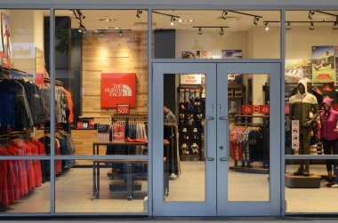 Genting Highlands, Malezya - 03 Aralık 2018: Genting Highlands Premium Outlet, Malezya, Kuzey Yüz çıkış. Kuzey Yüz, Inc bir Amerikan açık ürün şirketidir