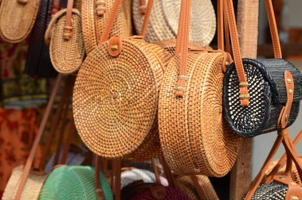 Borse Ecologiche Rattan Fatte Mano Balinese Mercato Locale Souvenir Bali — Foto Stock