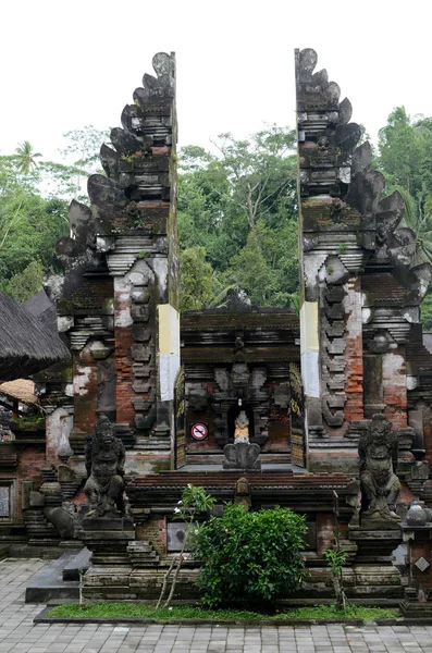 Bali Indonézia Febr 2019 Kapu Pura Tirta Empul Temple Bali — Stock Fotó