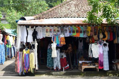 Sanat, el sanatları gömlek Hatıra öğeleri Satılık üzerinde altındadır