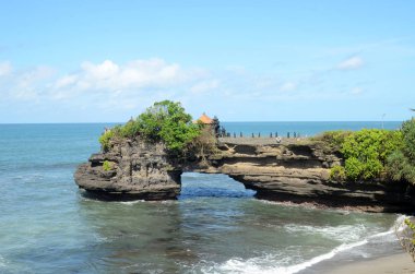 Pura Batu Bolong Bali kaya, Endonezya