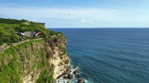 Cliff at Uluwatu Temple or Pura Luhur Uluwatu — Stock Photo, Image