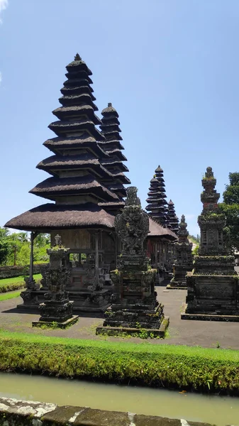 塔曼阿云寺, 蒙维帝国寺庙在巴厘岛, 印度尼西亚 — 图库照片