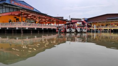 Malezya 'da Kuala Selangor iskelesi