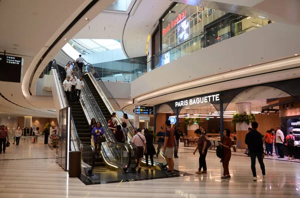 Interior do Aeroporto Jewal Changi em Cingapura — Fotografia de Stock