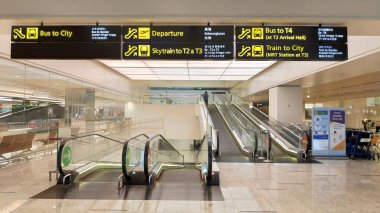 Changi Havaalanı Singapur Terminal 1 iç