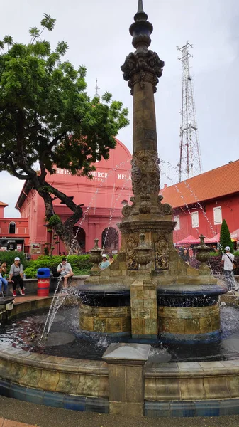 Viktória királynő szökőkútja a holland téren Malacca Malajziában — Stock Fotó