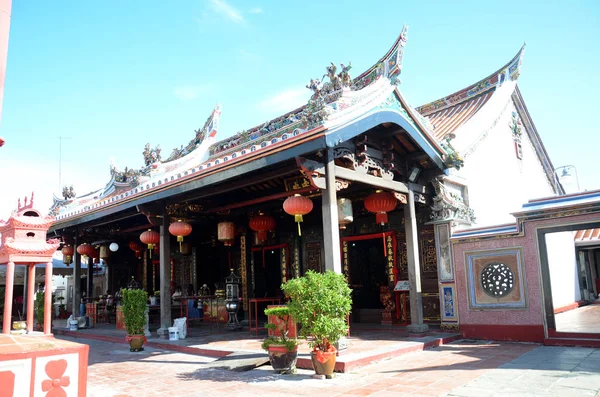 Храм Cheng Hoon TENG — китайський храм у місті Малакка, — стокове фото