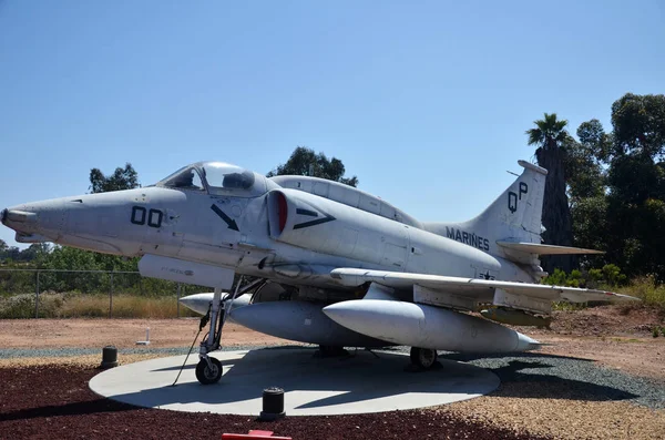 A-4F Skyhawk display inside Flying Leatherneck Aviation Museum i — Stock Photo, Image