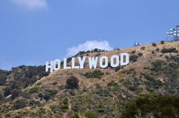 Famoso cartel de Hollywood en Los Ángeles, California . — Foto de Stock
