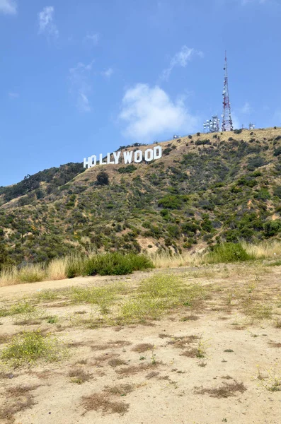 Famoso cartel de Hollywood en Los Ángeles, California . — Foto de Stock